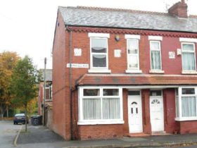 3 Bedroom Terraced h...